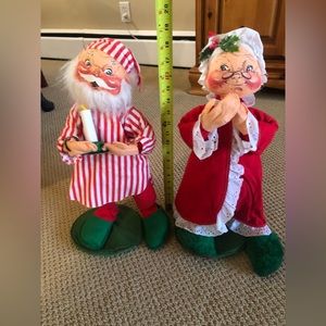 Annalee Pair of 18" Santa & Mrs. Claus in Pajamas 1987
